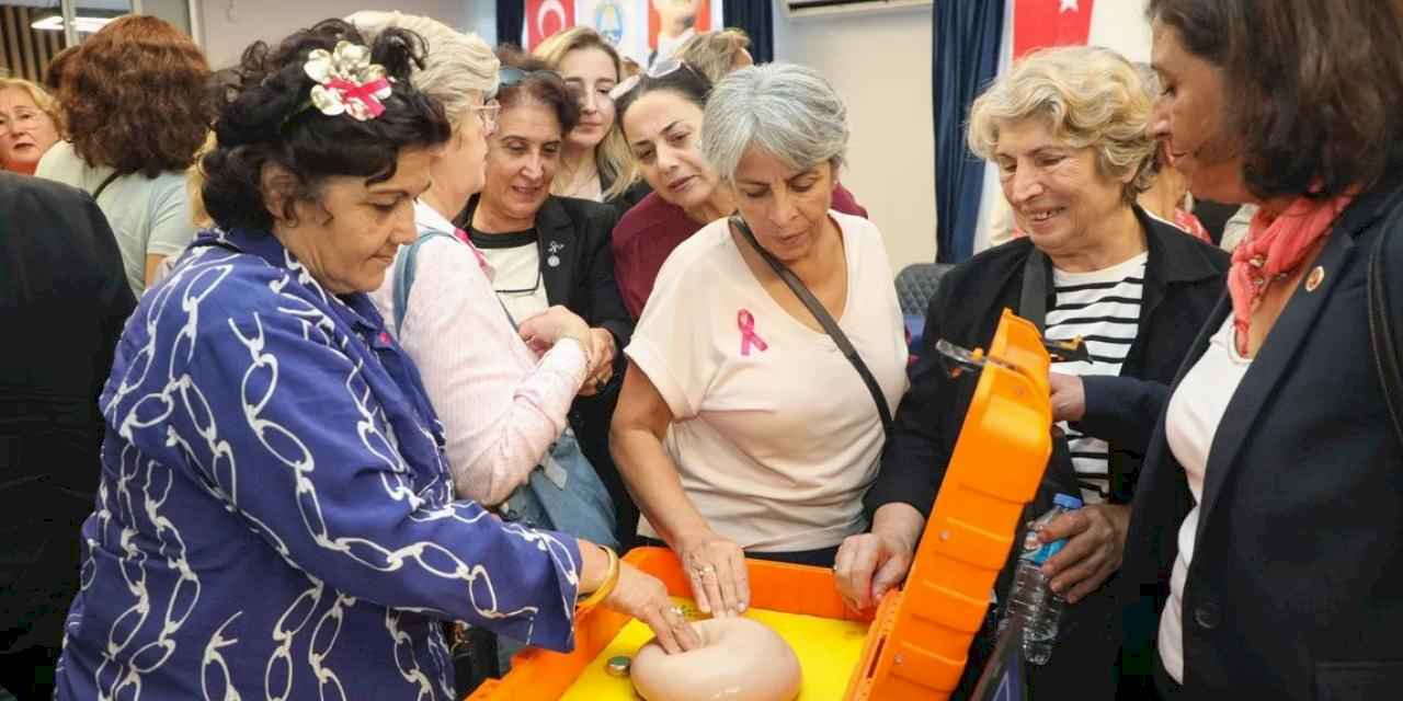 Mudanya'da 'Pembe Ekim' farkındalığı... Ücretsiz ve randevusuz taramalar başlayacak