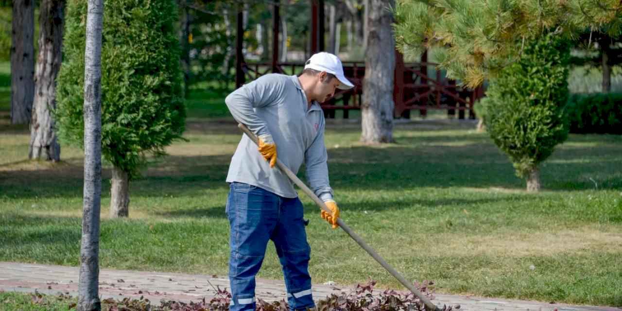 Meram’ın park ve bahçelerine kış bakımı 