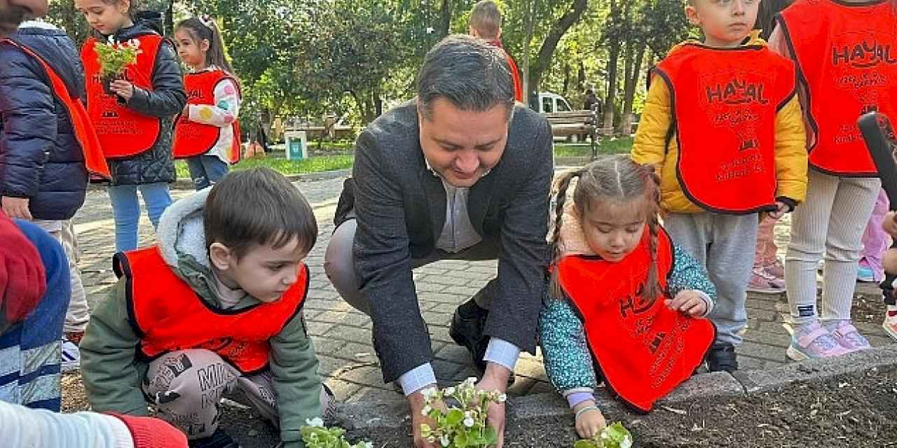 Gençlik Parkı miniklerle 