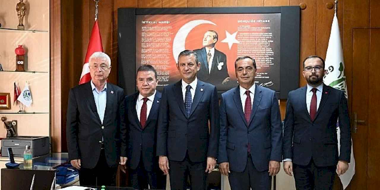 Başkan Böcek: 'Antalya tropikal meyve üretiminde marka olacak,'