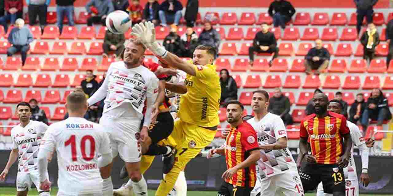 Bellona Kayserispor 2-2 Gaziantep FK (Maç Sonucu) Kayseri'de puanlar paylaşıldı!