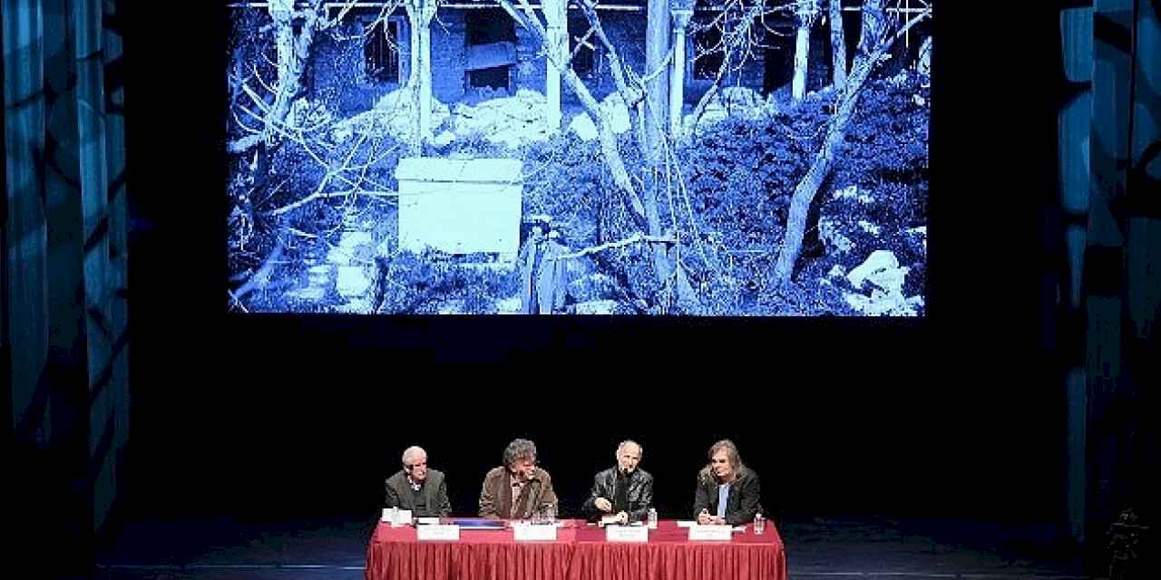 Zeytinburnu Kültür Sanat'ta Tâhir'ül-Mevlevî paneli gerçekleşti.