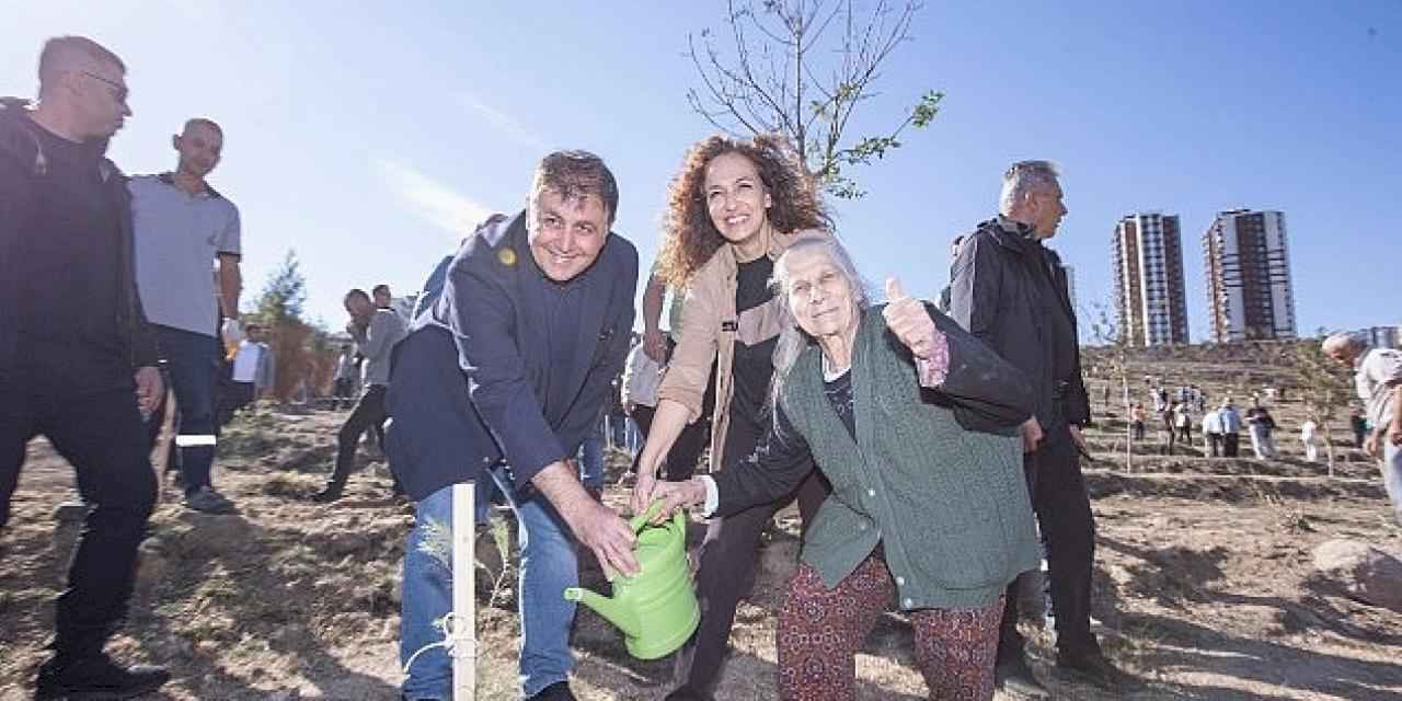 Başkan Tugay: İzmir'i kimse asla aşağılayamayacak