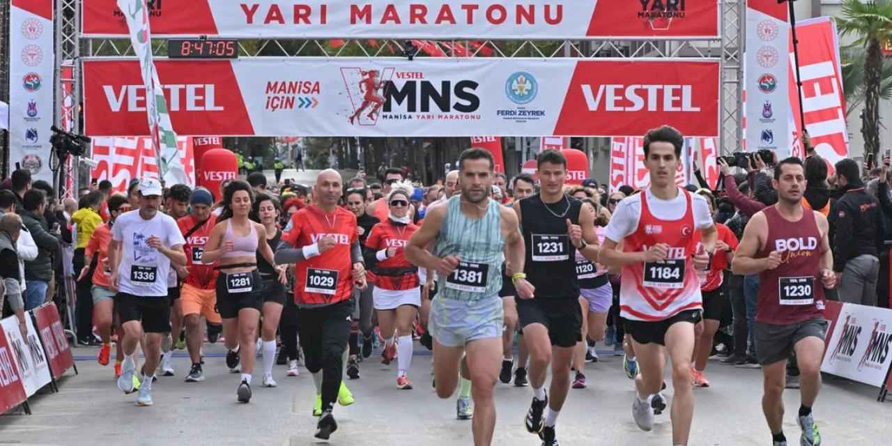 Manisa sokaklarında yarı maraton heyecanı