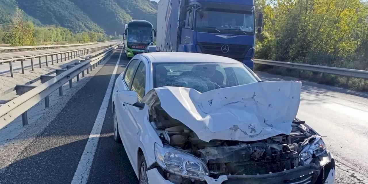 Bilecik Pazaryeri’nde trafik kazası: 1 yaralı