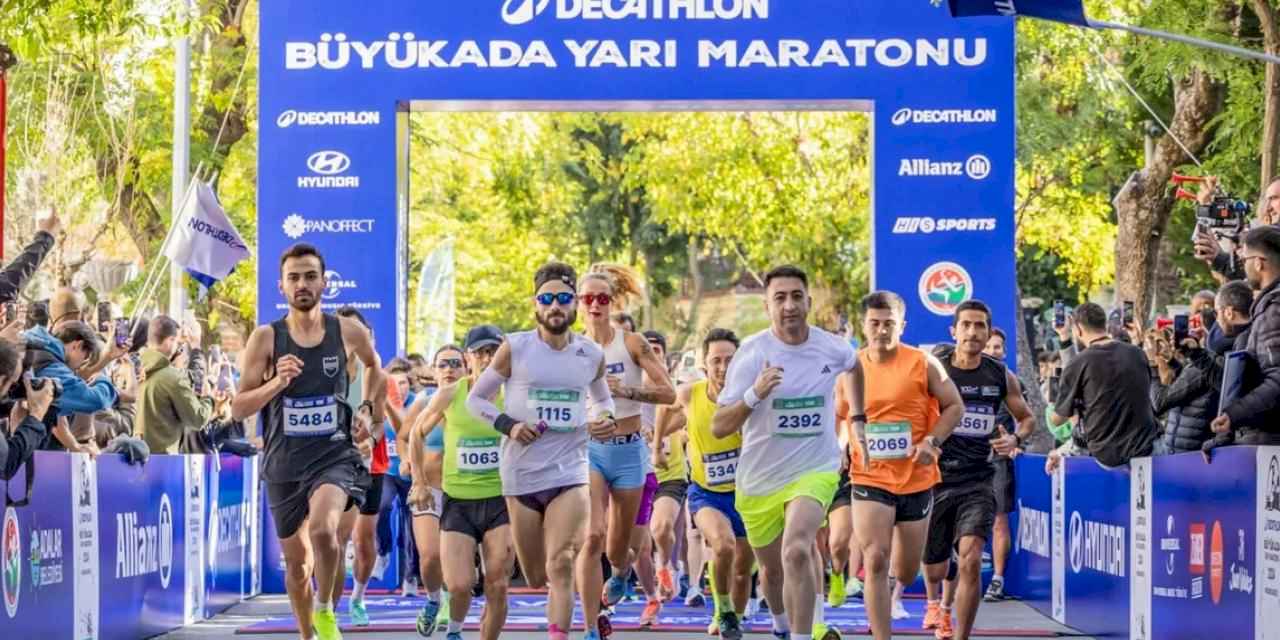 Büyükada Yarı Maratonu'na rekor katılım gerçekleşti