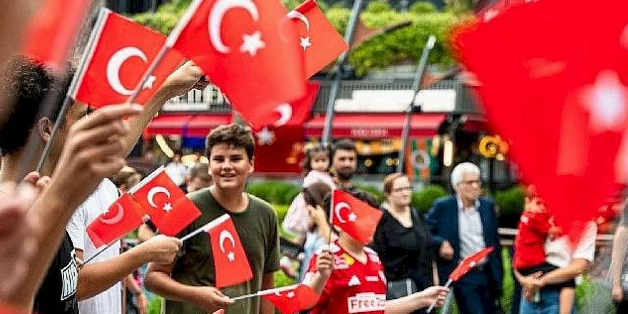 Watergarden İstanbul, Türkiye Cumhuriyeti'nin 101. Yılını Coşkuyla Kutluyor