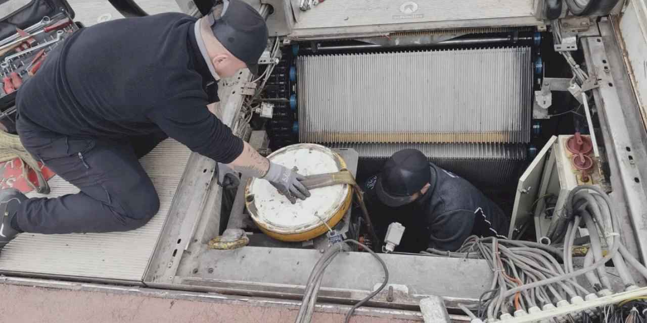 İzmit’teki yürüyen merdivene motor tadilatı