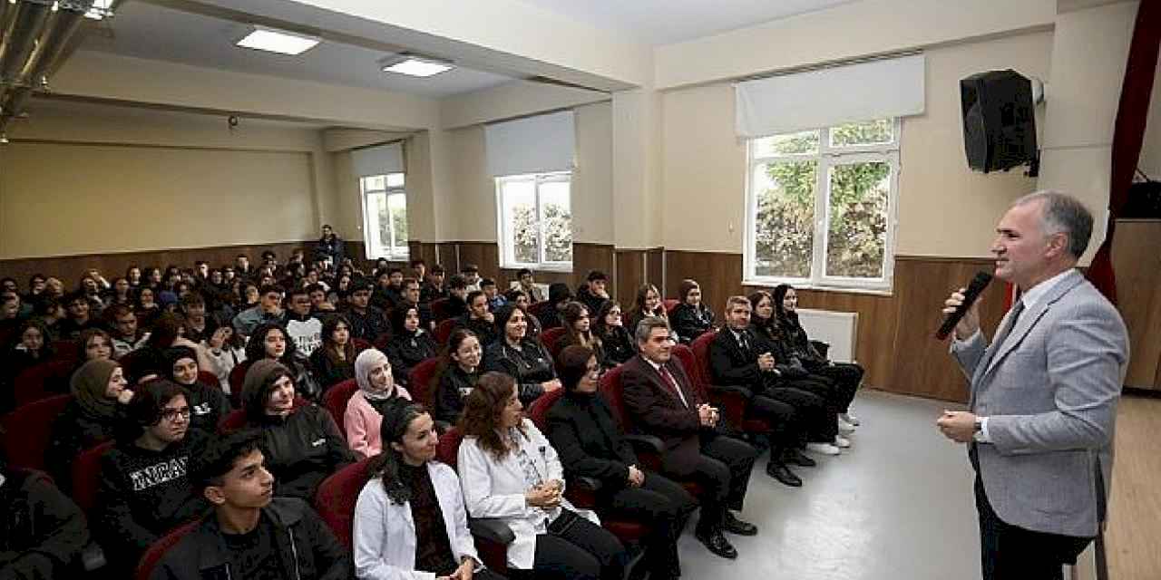 Başkan Taban Naire Çikayeva Anadolu Lisesi Öğrencileriyle Buluştu