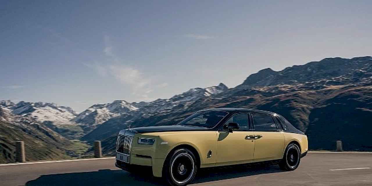 Rolls-Royce, 'Goldfinger' Filminin 60. Yılı Şerefine Özel Phantom Extended Modelini Tanıttı