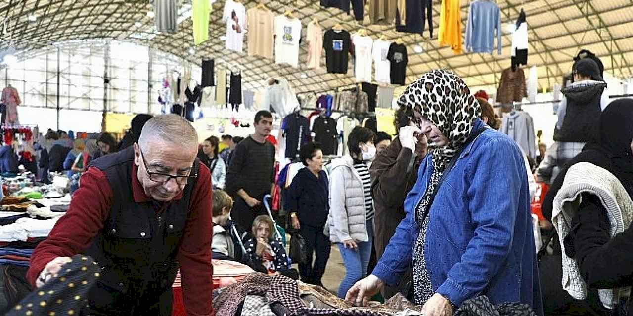 Mudanya Giyim Pazarı Dolgu Alanı'na Taşındı