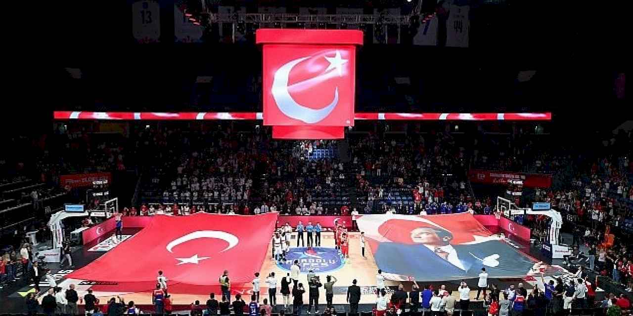 Anadolu Efes, Turkish Airlines EuroLeague'de FC Barcelona'yı Ağırlayacak