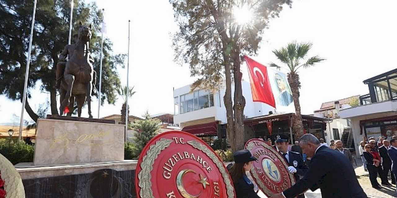 Güzelbahçe'de Ata'nın Huzuruna Çelenk Sunuldu