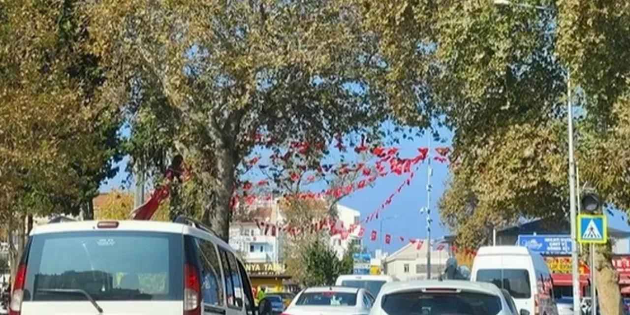 Cumhuriyet coşkusunu Mudanya'da trafik yoğunluğu oluşturdu