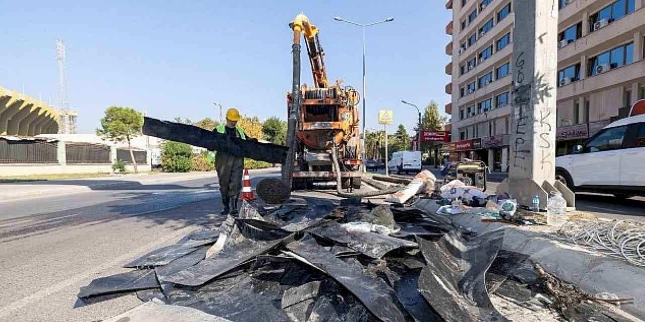 Büyük Kanal'da temizlik harekâtı