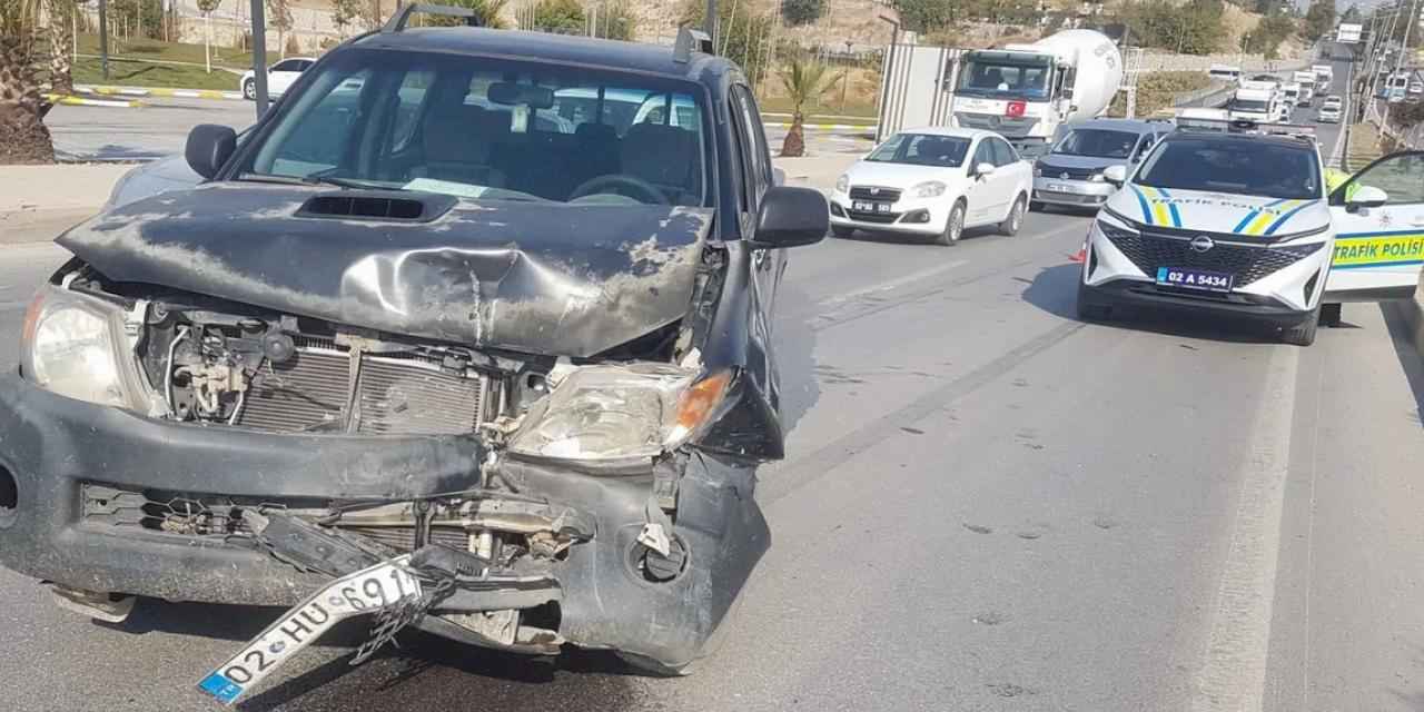 Adıyaman'da zincirleme kaza: 3 yaralı