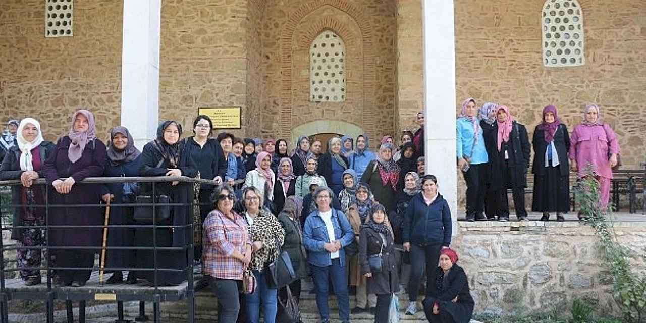 Demircili Kadınlar Adım Adım Manisa'yı Gezdi