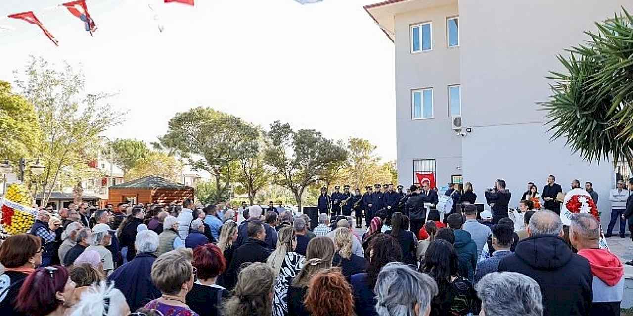 Seferihisar Belediyesi Ürkmez Doğanbey hizmet noktası yeni yerinde kapılarını açtı.