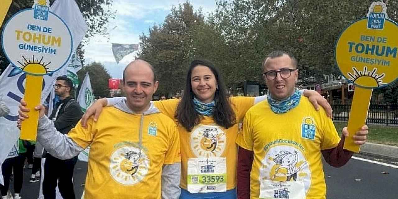 Tohum Güneşleri, 15 öğrencinin eğitim bursu için Türkiye İş Bankası 46. İstanbul Maratonu'nda koştu!