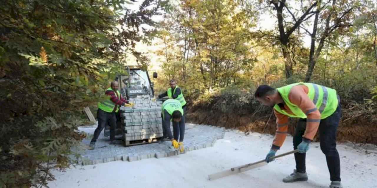 Bursa İnegöl'de yollar parke taşla kaplanıyor