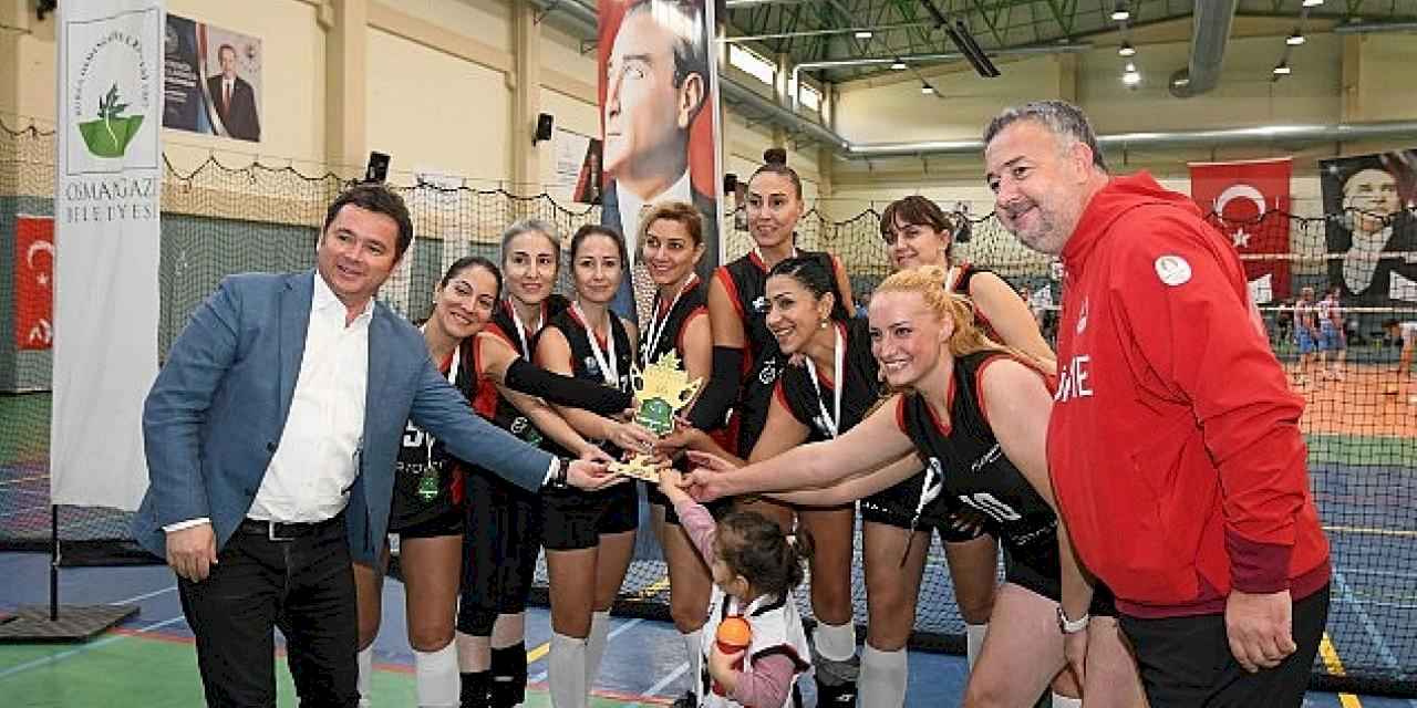 Türkiye Veteran Voleybol Turnuvası'nda şampiyonlar belli oldu