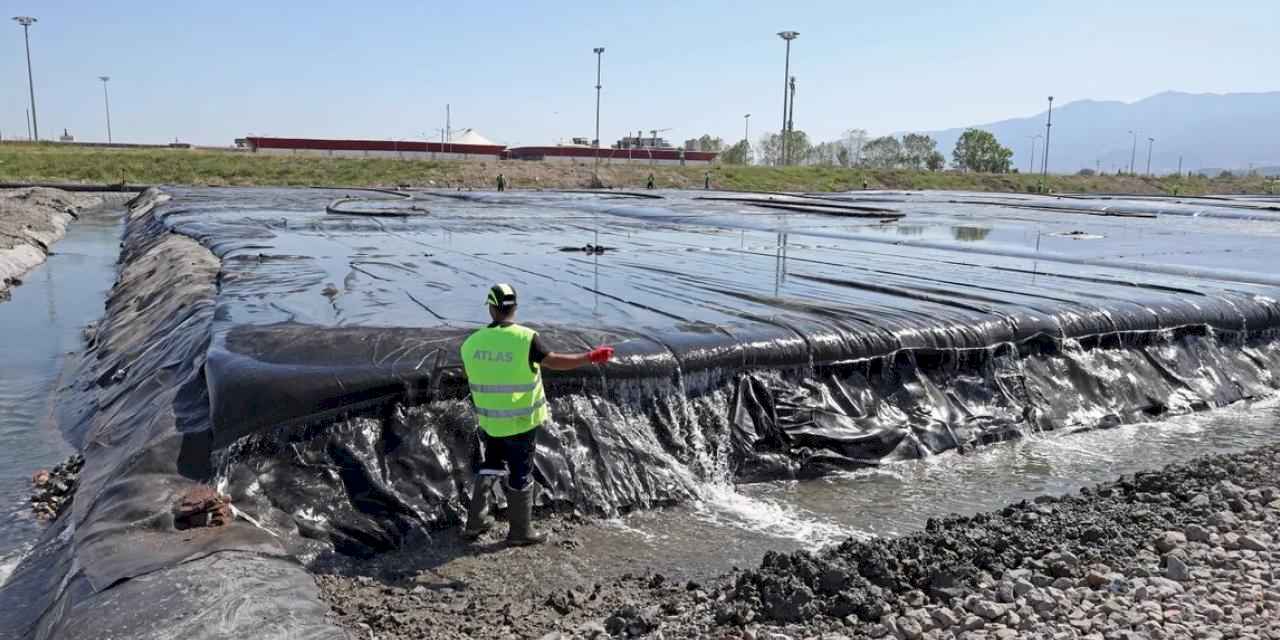 İzmit Körfezi’nden 1 milyon metreküp çamur çıkarıldı