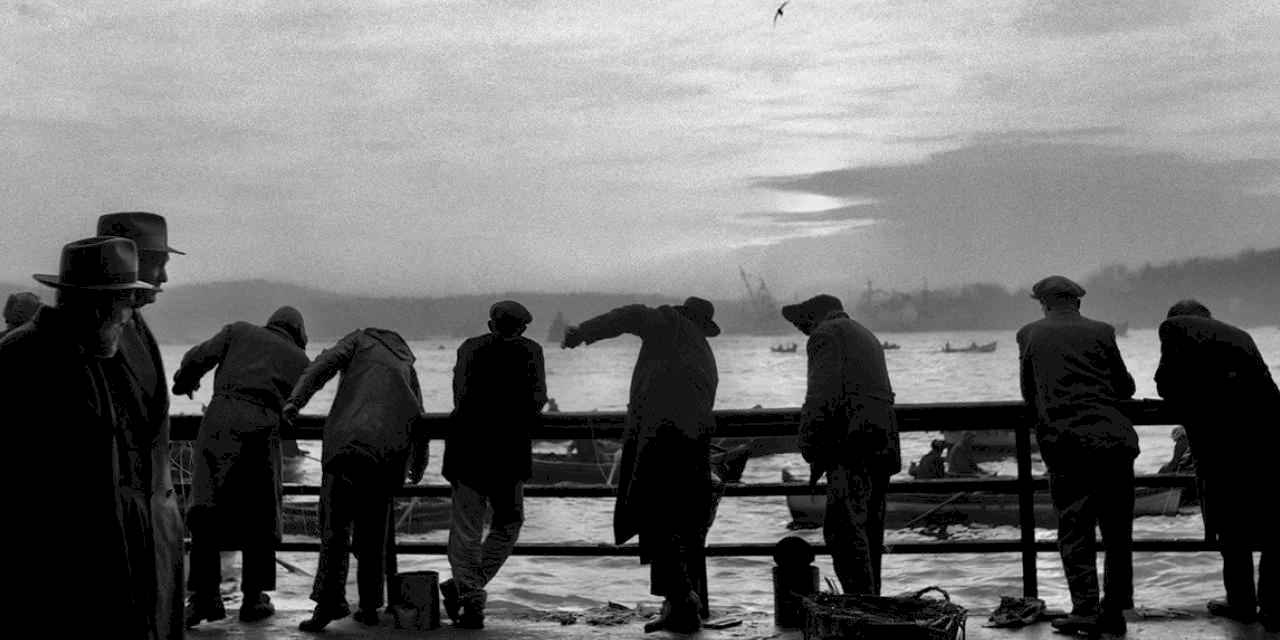 Ara Güler'in 'İstanbul Uyanıyor' kapılarını açtı