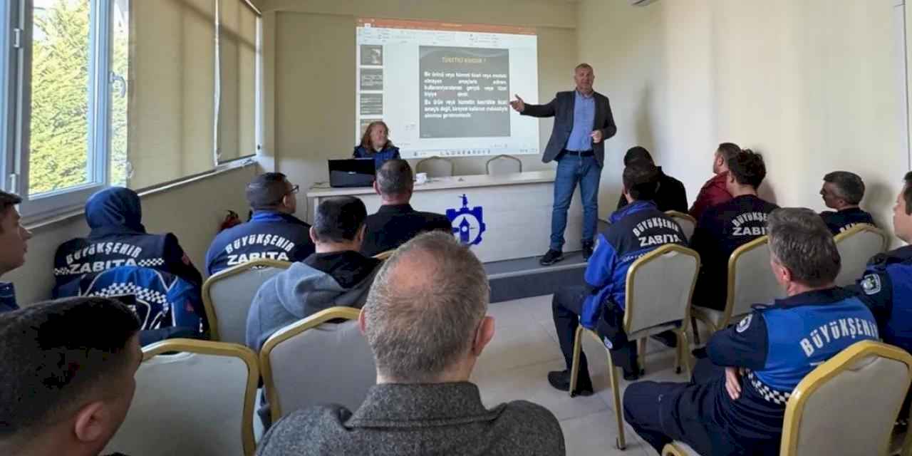 Kocaeli zabıtasına tüketiciyi koruma eğitimi