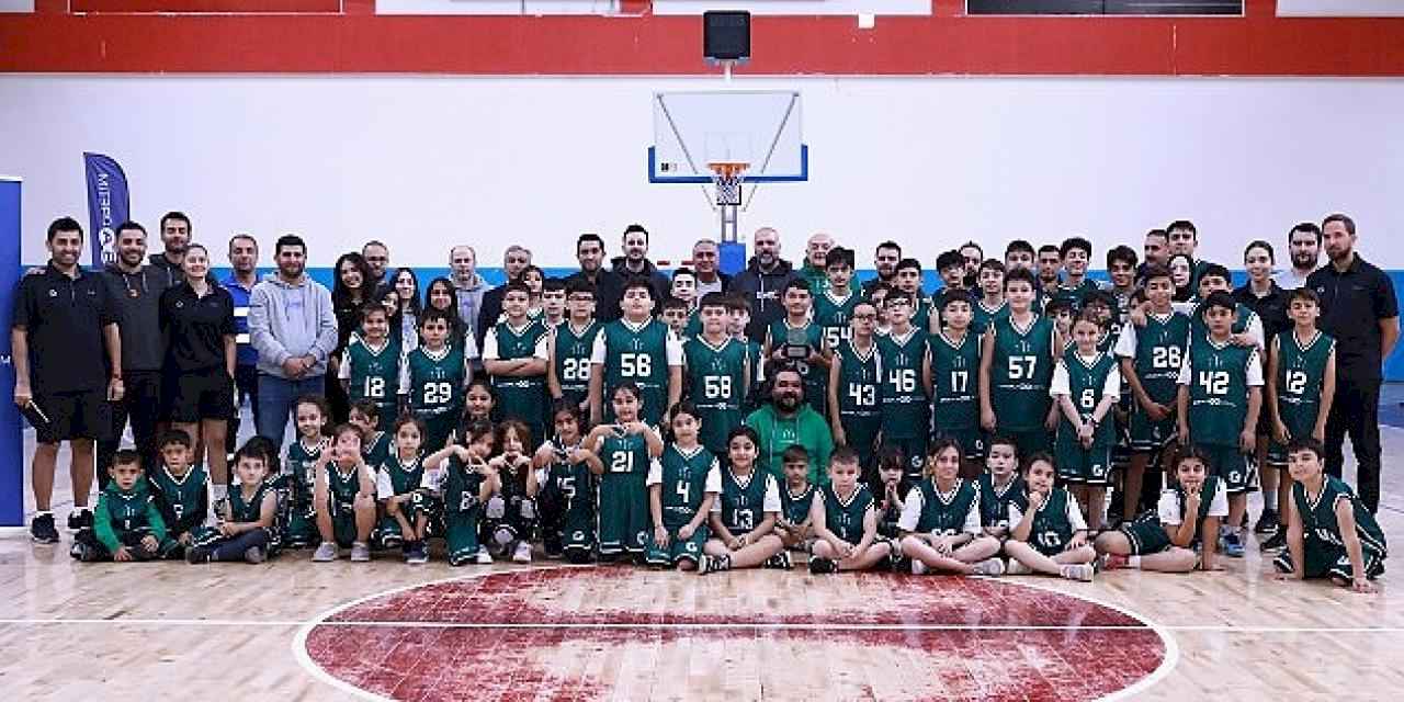 Kahramanmaraş Elbistan'da Çocuklar Basketbol ile Buluştu