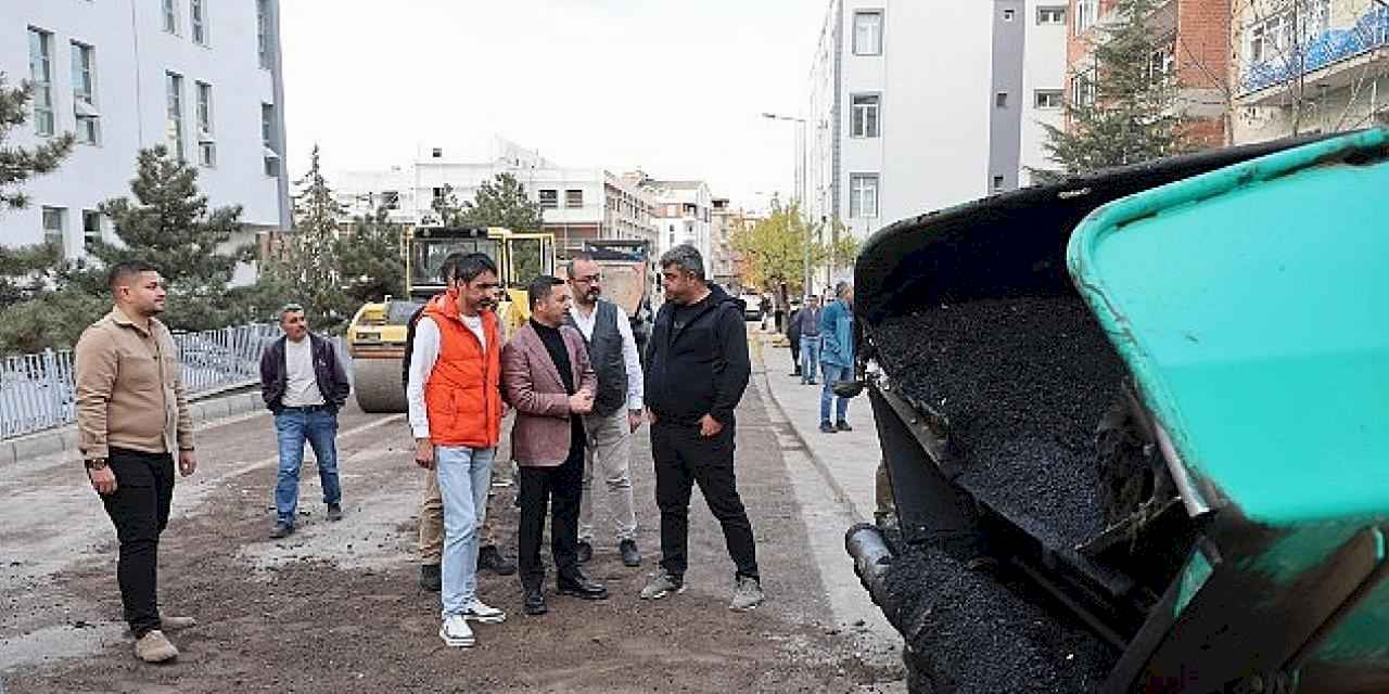 Yeni Mahalle Gürbüz Sokak'a sıcak asfalt serildi