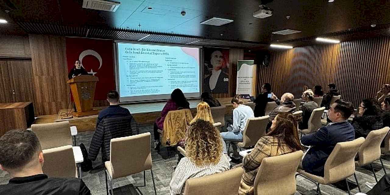 Bakırköy Belediyesi'nden 'Gıdayı Atma, Dünyayı Renklendir' Programı