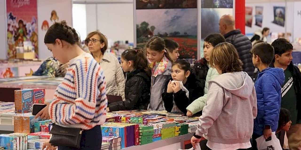 Başkan Çerçioğlu Binlerce Vatandaşı Aydın Kitap Fuarı'nda Buluşturdu