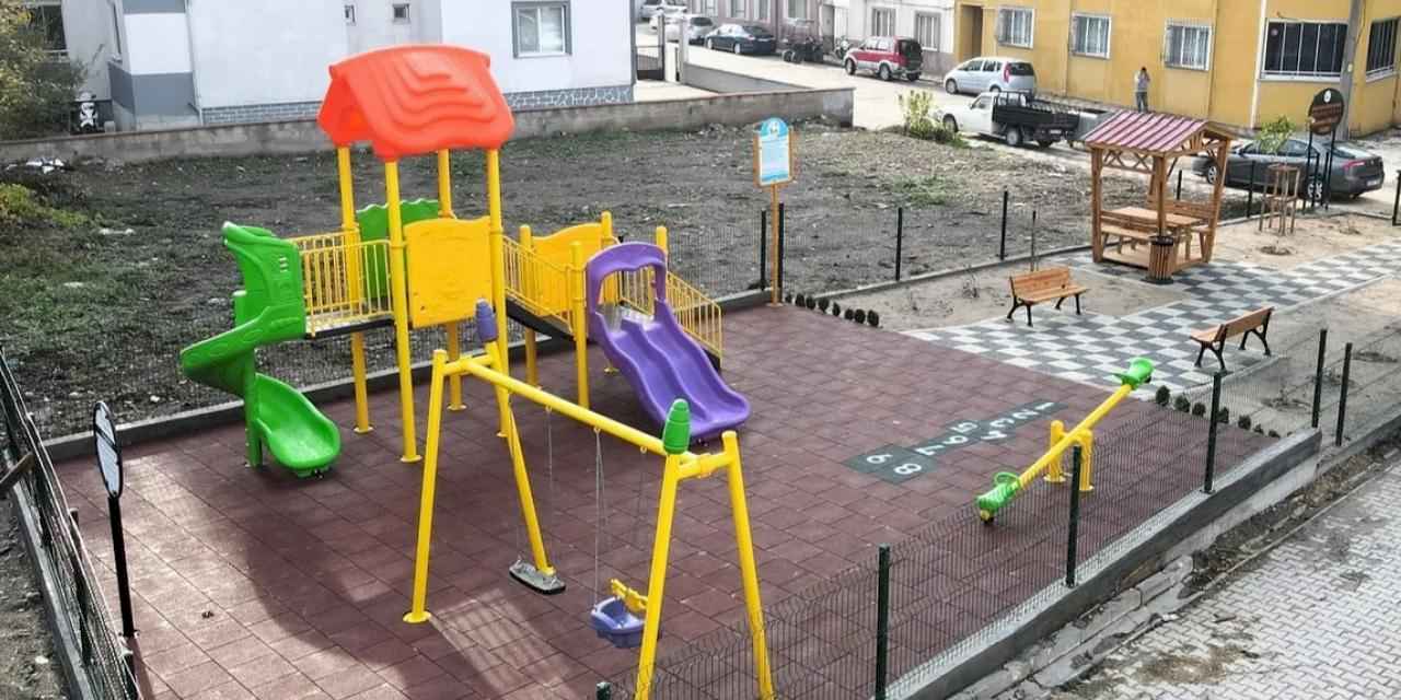 Bursa Mustafakemalpaşa'da çocuklara yeni park