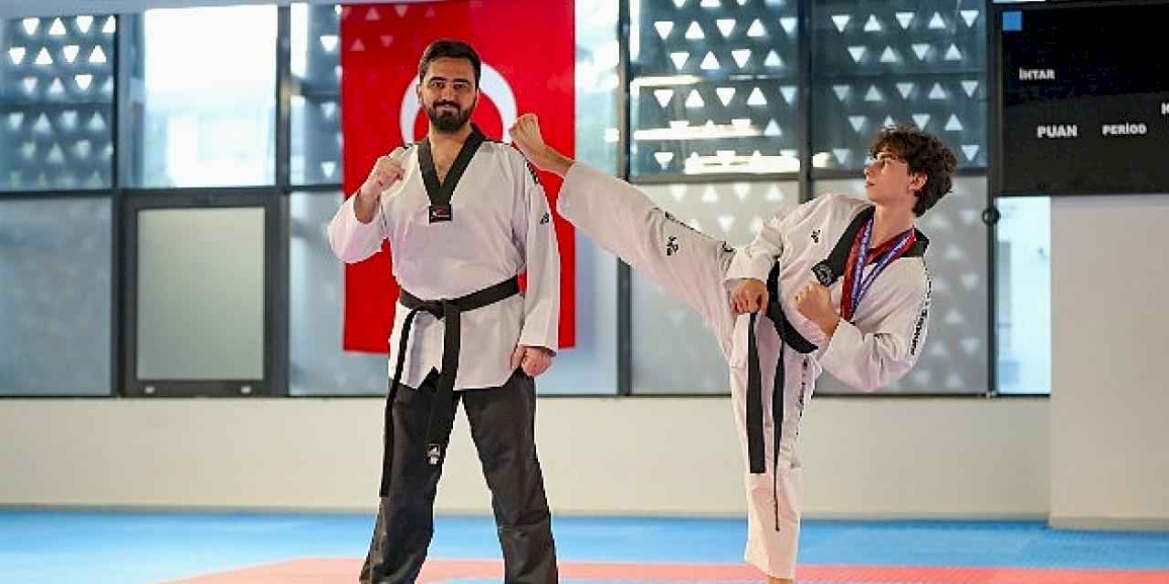 AGM Sporcusu Milli Takım Adına Balkan Taekwondo Şampiyonası'nda