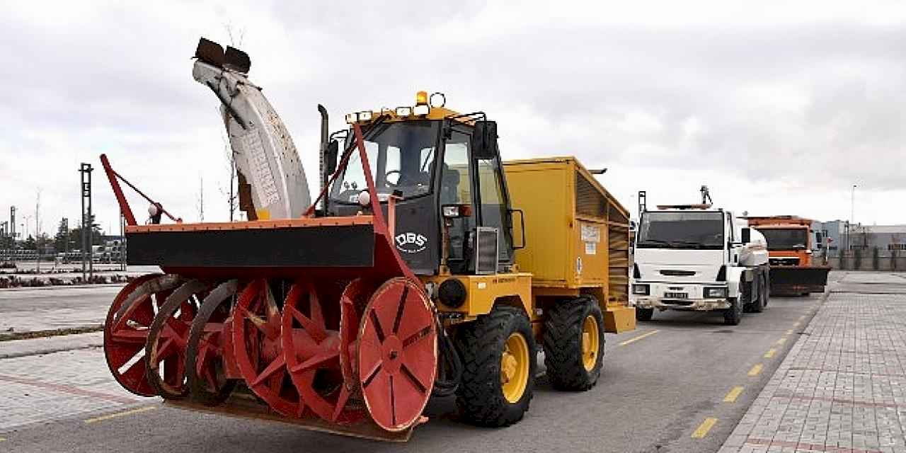 Selçuklu Belediyesi, hafta sonu Konya'yı etkisi altına alması beklenen kış koşulları öncesinde tüm hazırlıklarını tamamladı.