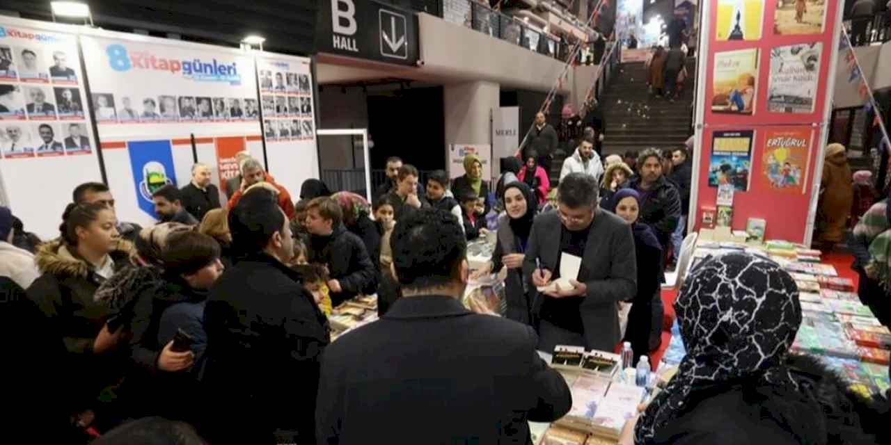 Bursa İnegölüler Kitap Fuarı'nda yazarlarla buluşuyor