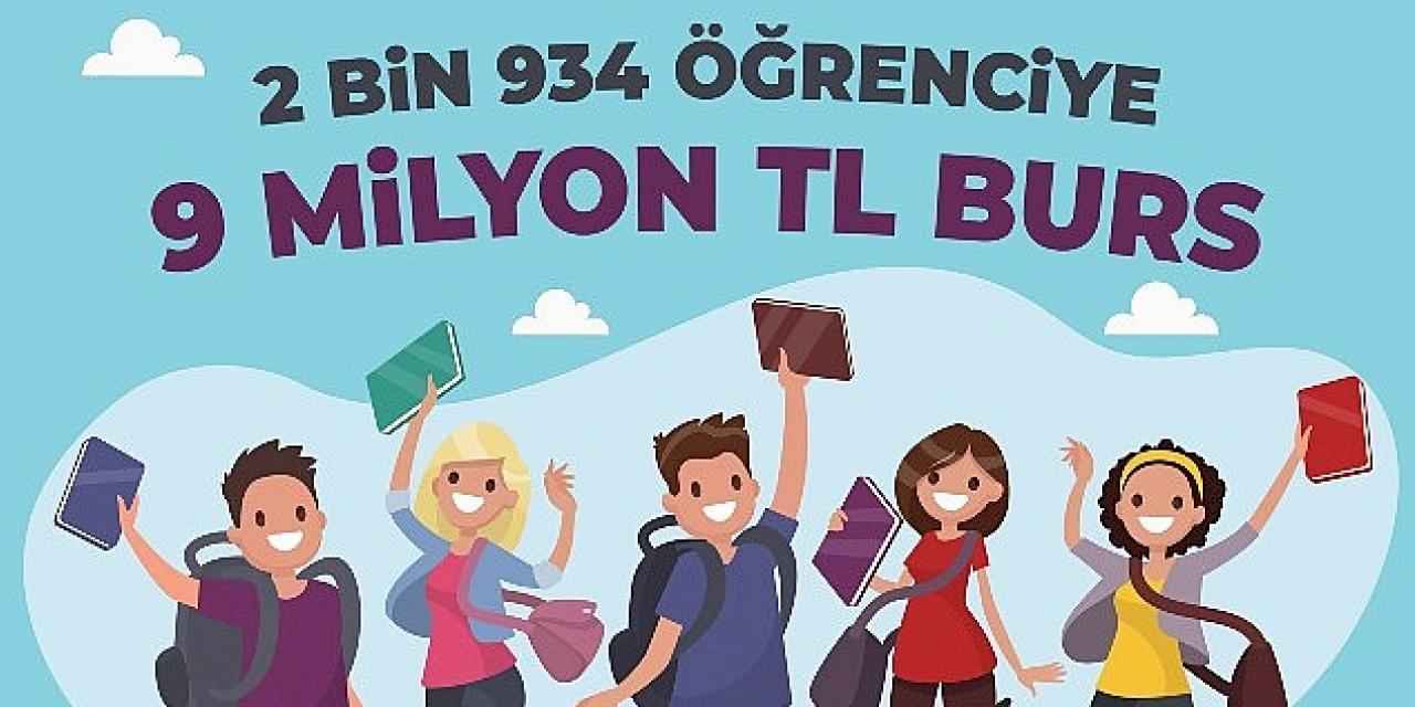 Bayrampaşa Belediyesi'nden 2 bin 934 öğrenciye 9 milyon TL burs