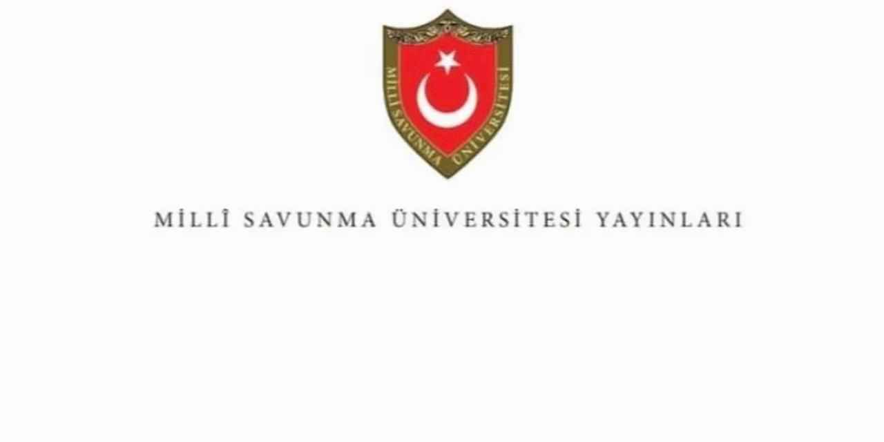 Milli Savunma Üniversitesi'nin kitap kapağı kurum dışı grafikere hazırlatılmış!