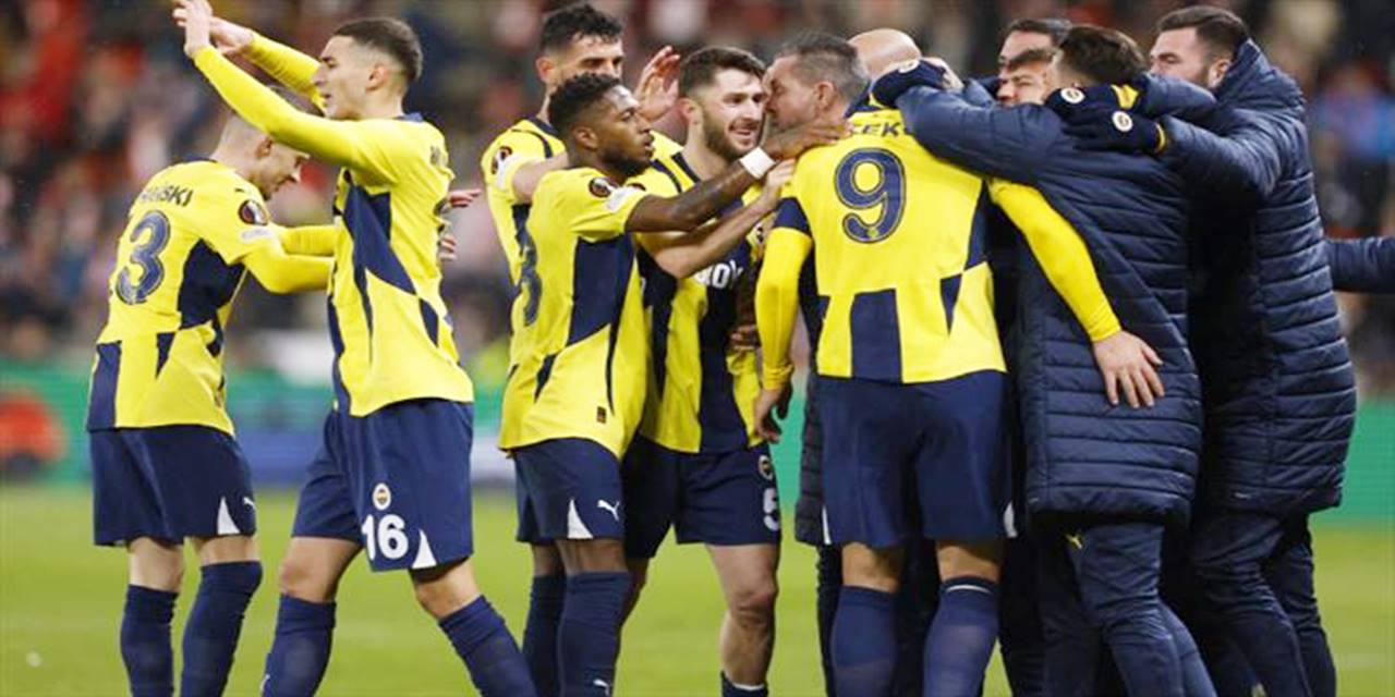 Slavia Prag 1-2 Fenerbahçe (Maç Sonucu) Fener, söke söke 3 puanı aldı!