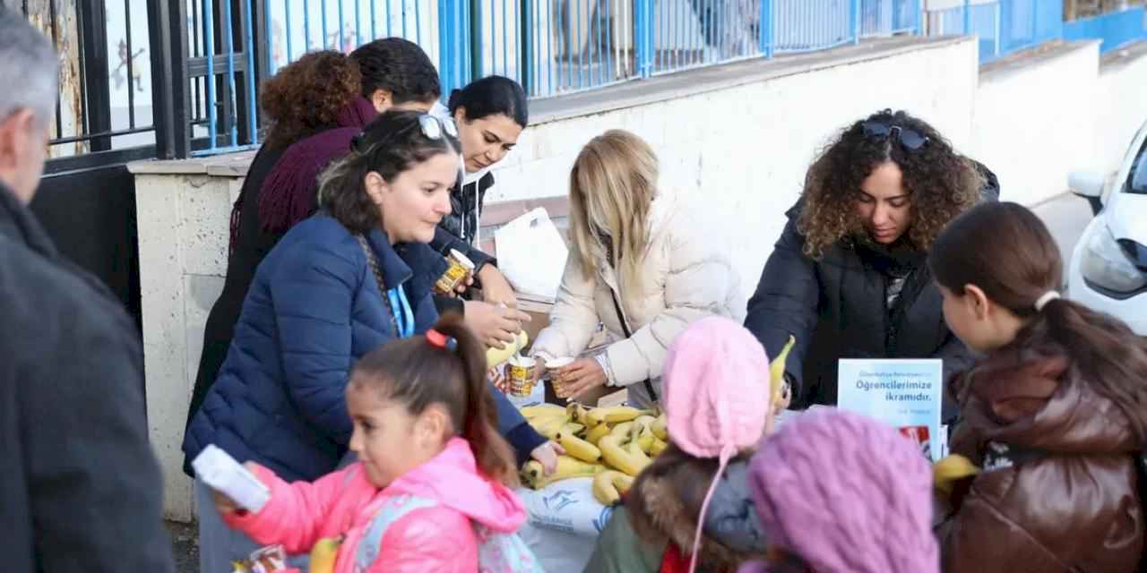 İzmir Güzelbahçe çocukların beslenmelerini zenginleştirdi