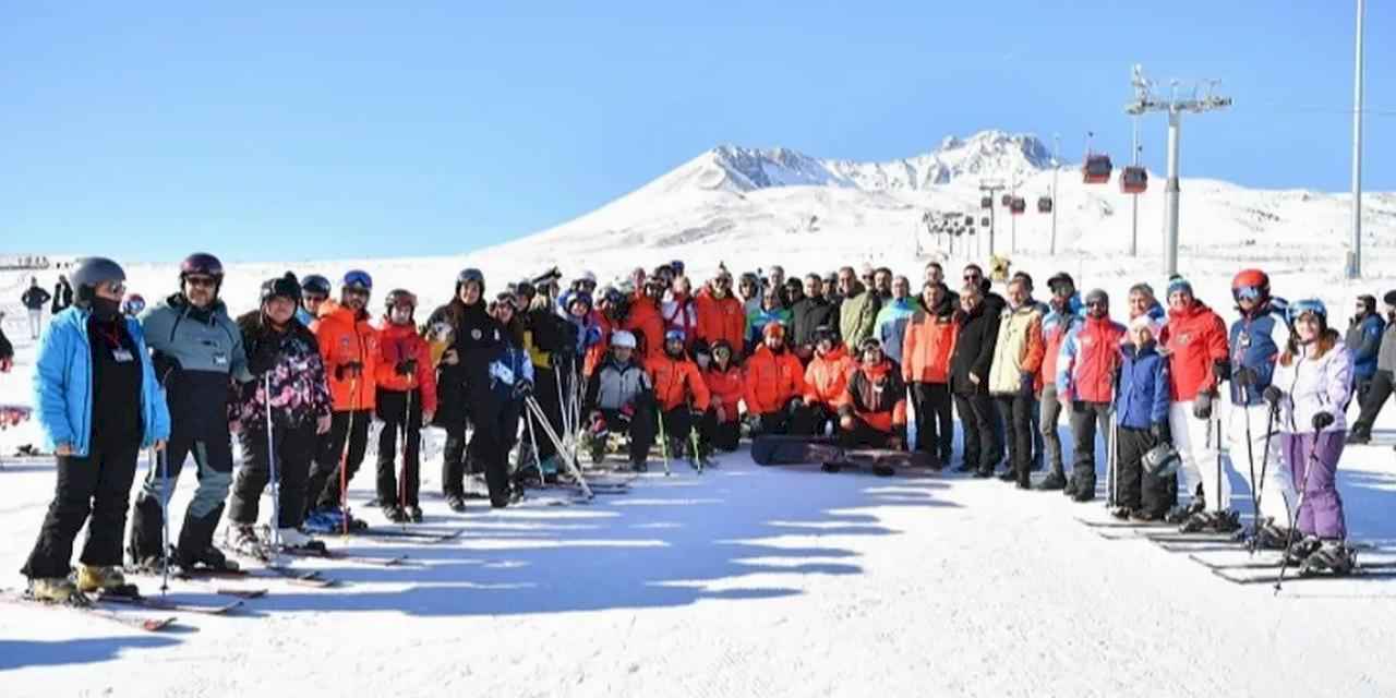 Kayseri Erciyes'te sezon açıldı