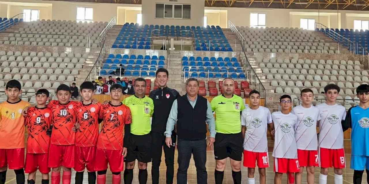 Futsal Şampiyonası Antalya'da başladı