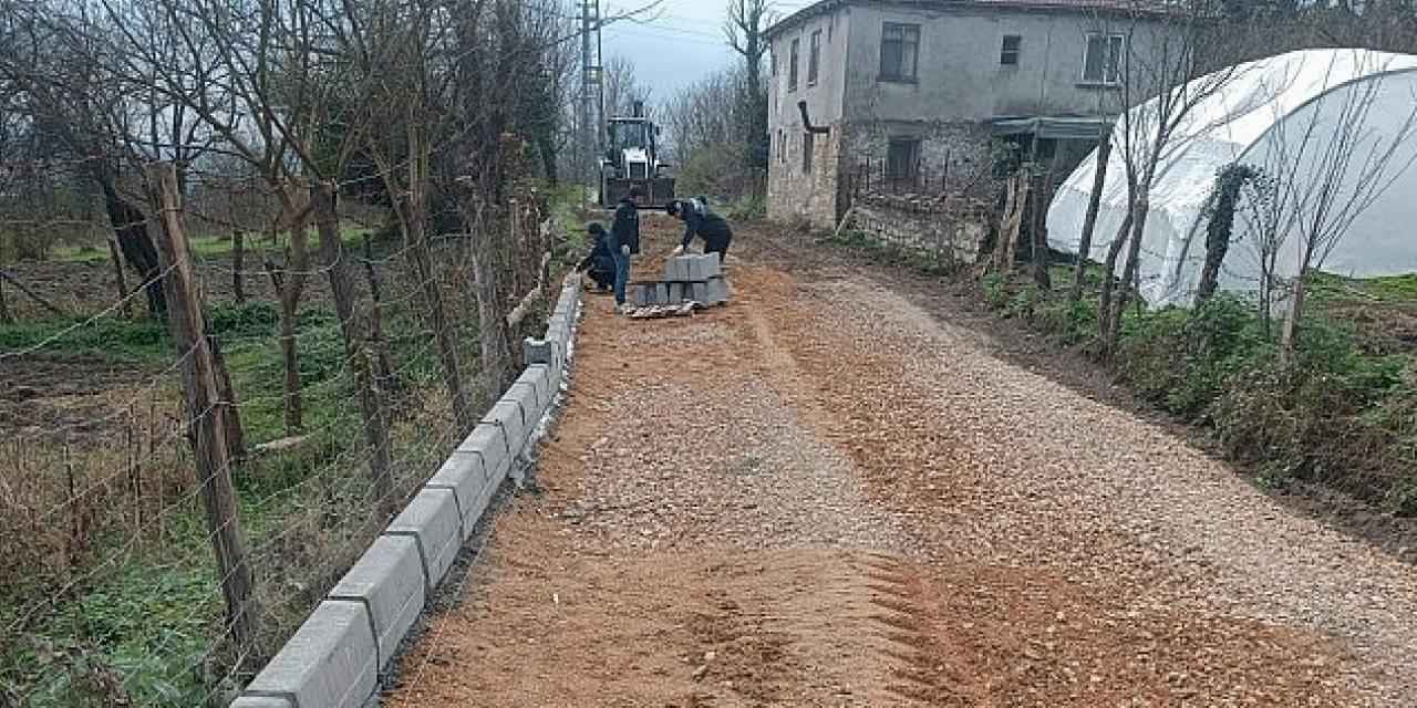 Kandıra'da Yol Bakım Çalışmaları Aralıksız Sürüyor