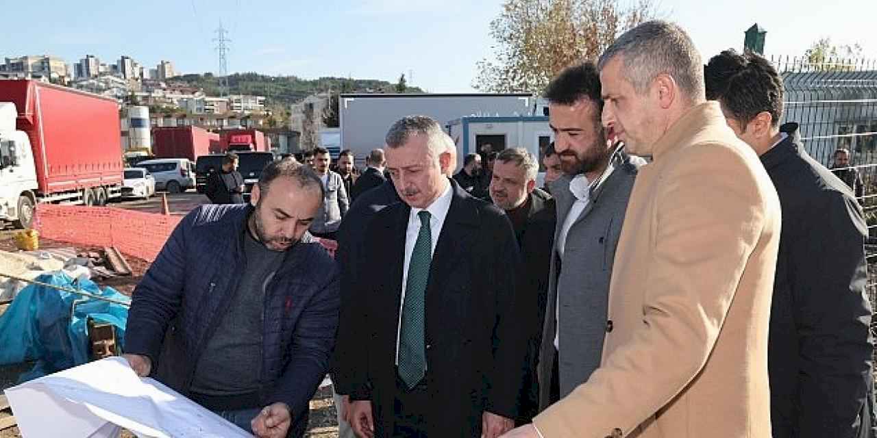 Solaklar'a şimdi de yaya üst geçidi geliyor