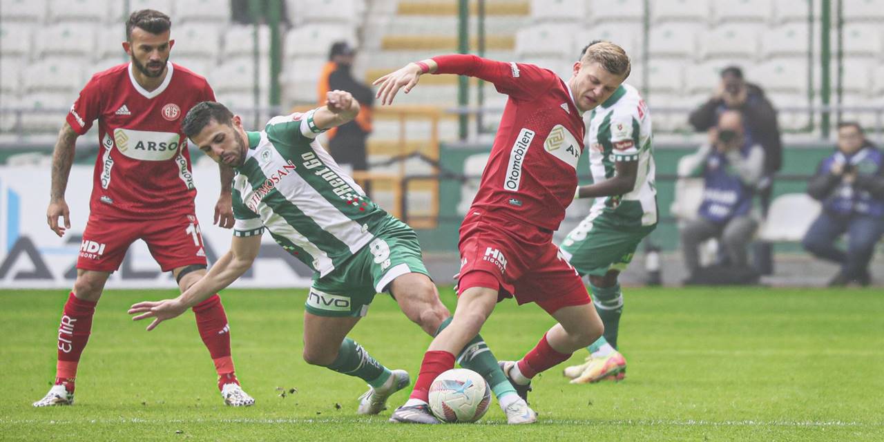 Tümosan Konyaspor 1-1 Onvo Antalyaspor (Maç Sonucu) Konya'da kazanan çıkmadı!