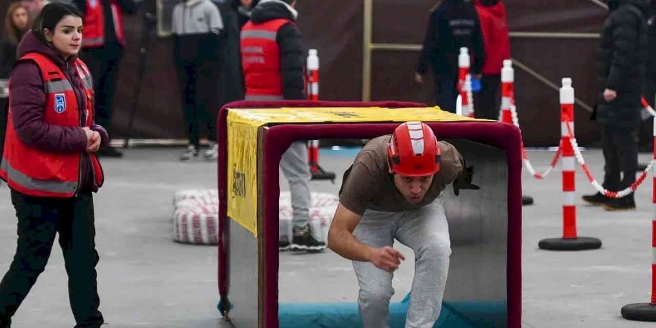 Ankara İtfaiyesi’nde 300 itfaiye eri için mülakat süreci başladı