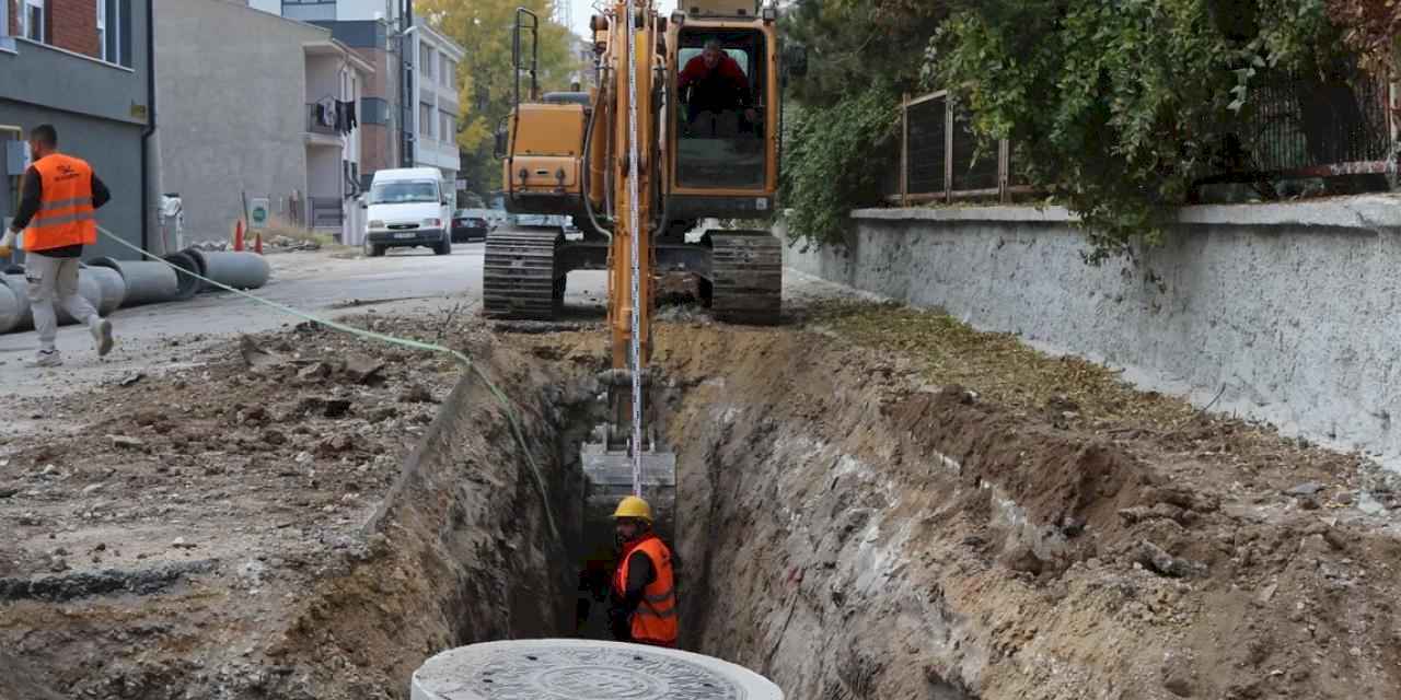 Eskişehir'de taşkınlara karşı altyapı çalışmaları sürüyor