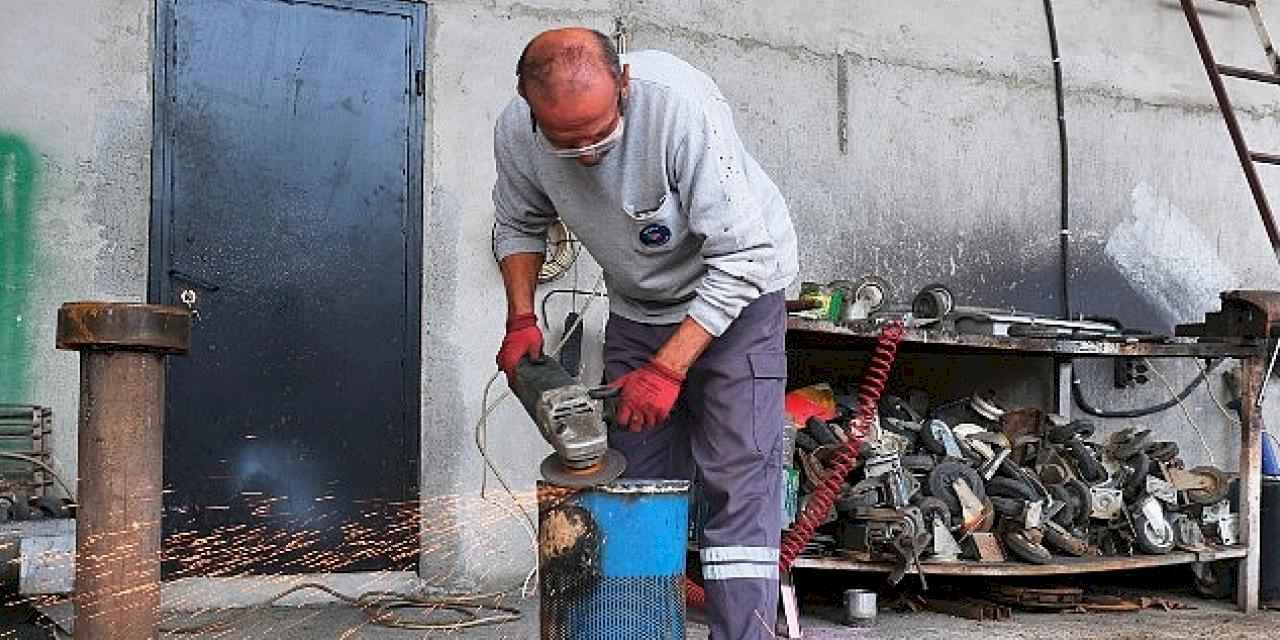 Çöp konteynerleri ve kovaları yenileniyor