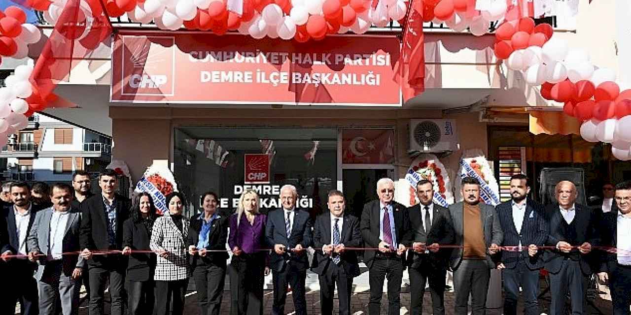 Başkan Böcek Demre'de