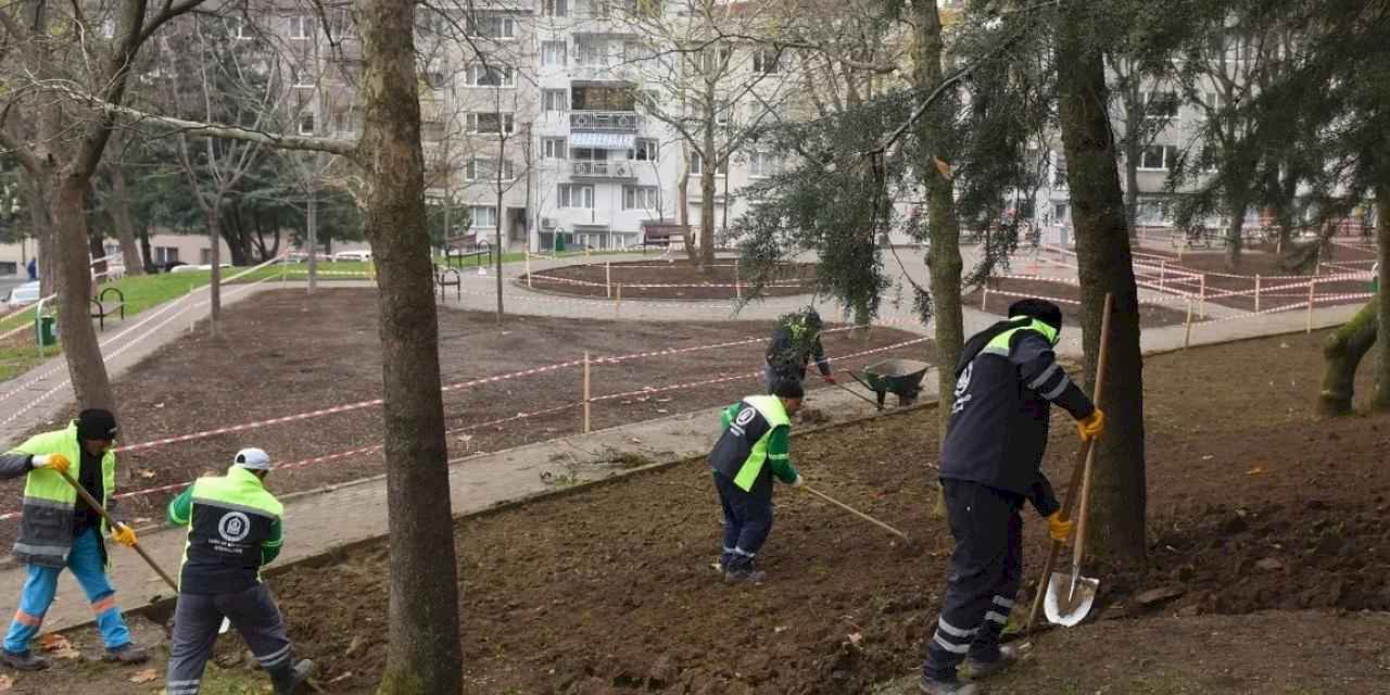 Bursa Yıldırım'da parklar yenileniyor